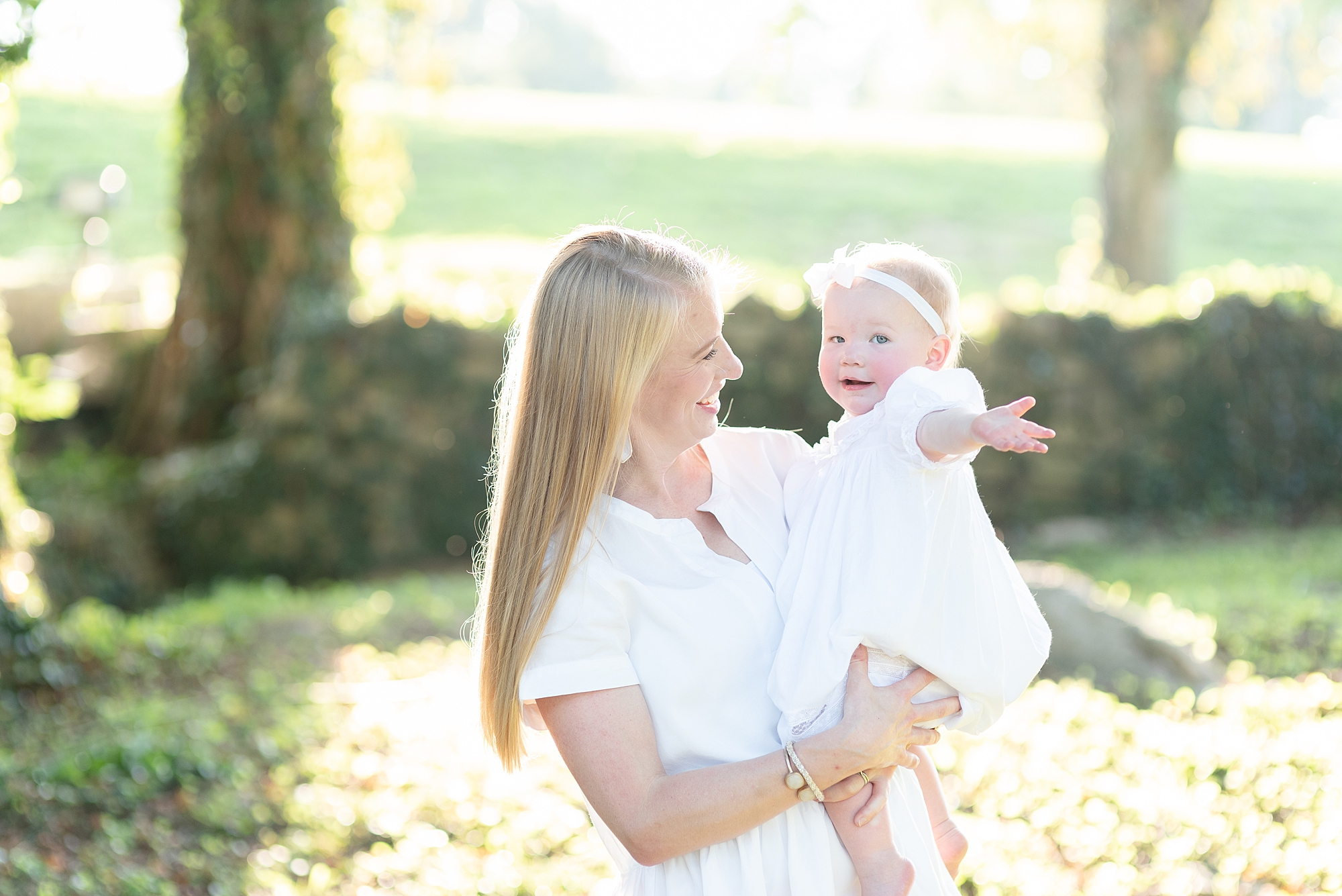 Mom and Daughter Portraits at Ravenswood Mansion in Brentwood TN