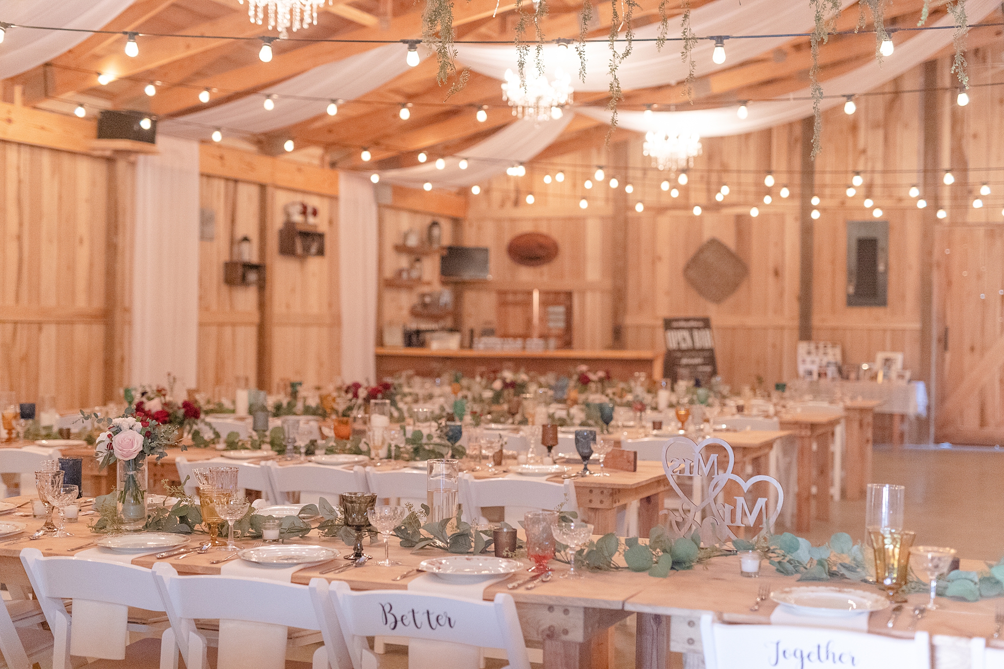 southern wedding day details for a barn wedding in Nashville