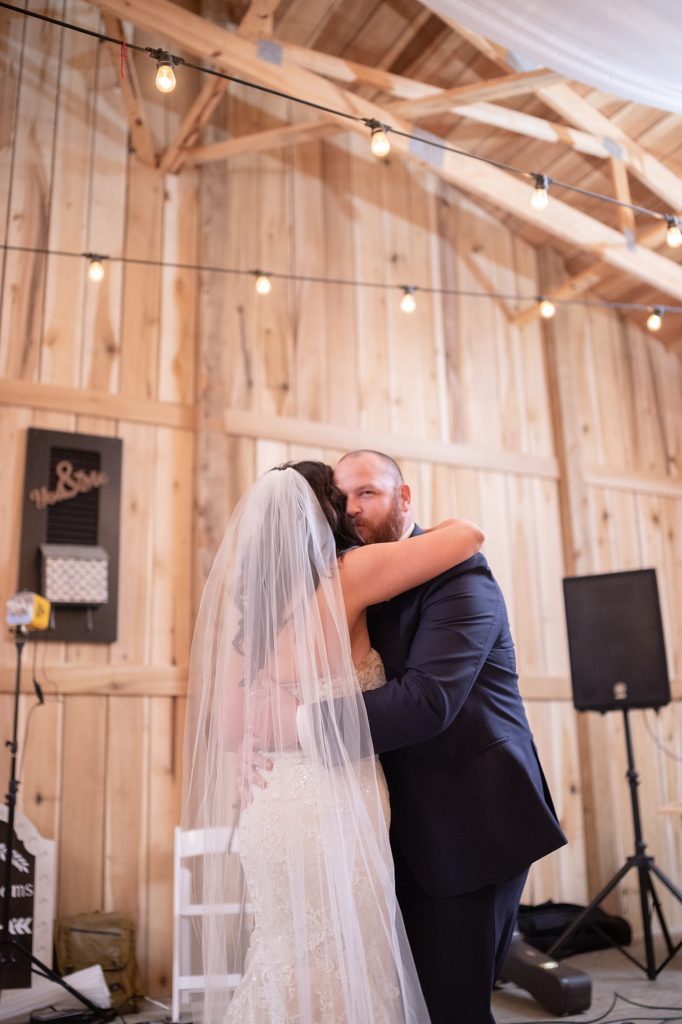 a first dance between a new husband and wife for their southern wedding in Nashville