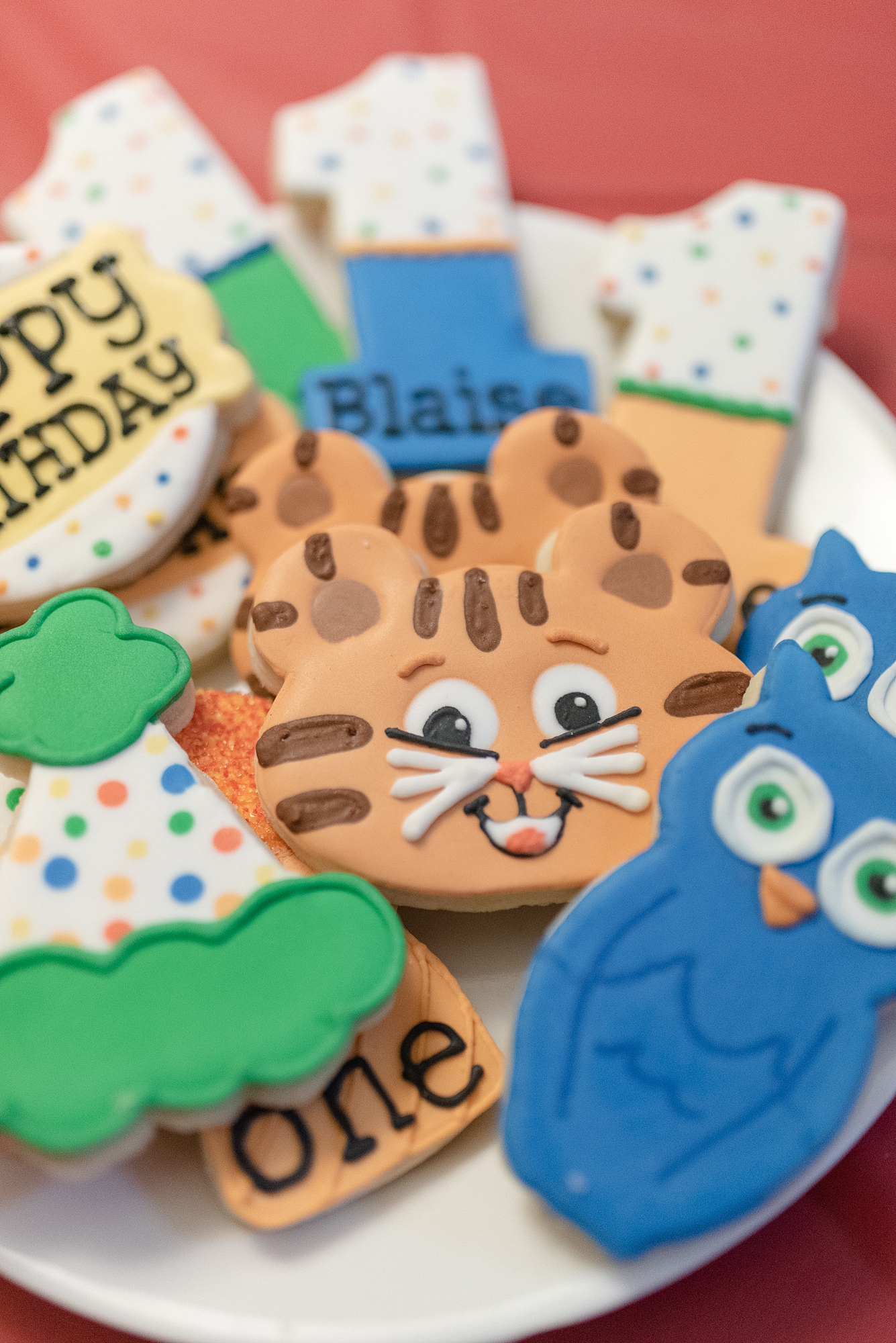 Daniel Tiger Cookies Daniel Tiger Themed Birthday Party over The Holiday Season in Nashville Tennessee by Dolly DeLong Photography Nashville Family Photographer