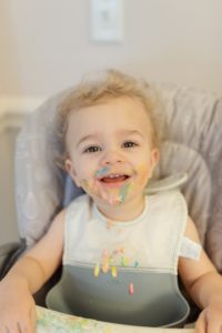 Nashville Family Photographer Dolly DeLong Photography Shares an Easy At Home Art Project You can do with your toddler