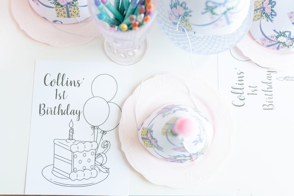 a girls first birthday party featuring bright and airy pastel colors in Nashville Tennessee by family photographer Dolly DeLong Photography as featured by Nashville Baby Guide