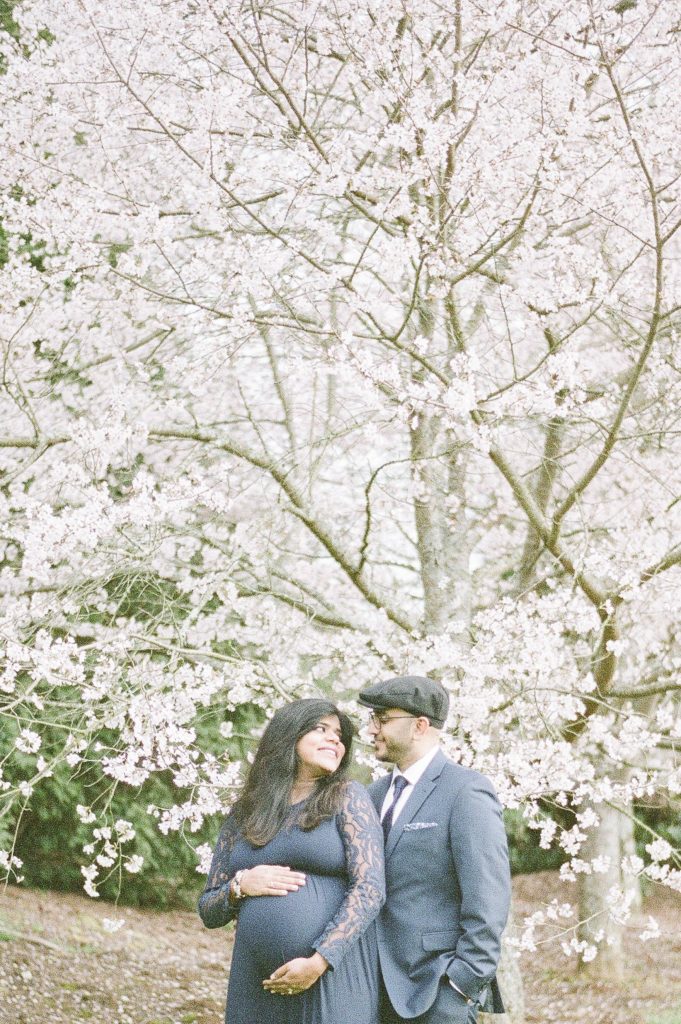 Ayreej and Tejas Fuji400h Film Maternity Session at Ravenswood Mansion in Nashville, TN by Nashville Family Photographer dolly Delong Photography