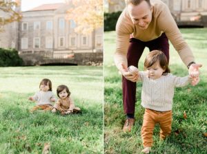 parents play with toddler twins during Nashville TN family photos