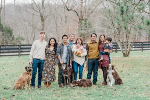 Nashville extended family portraits with four dogs on local farm