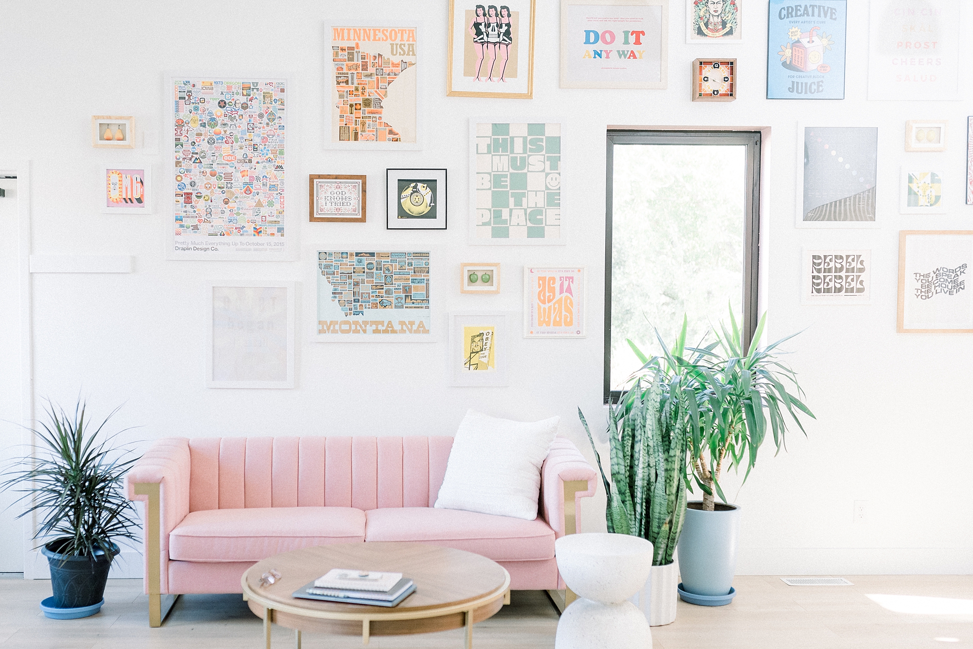 light_bright_and_very_pink_couch_in_fun_studio_space_in_cheeers_haus_in_Bozeman_Montana
