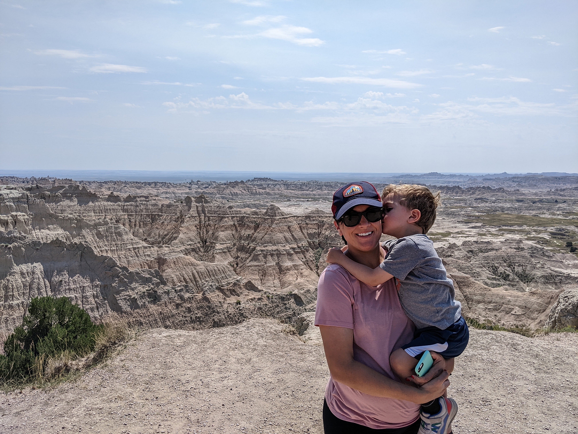mother_and_son_at_badlands_national_park