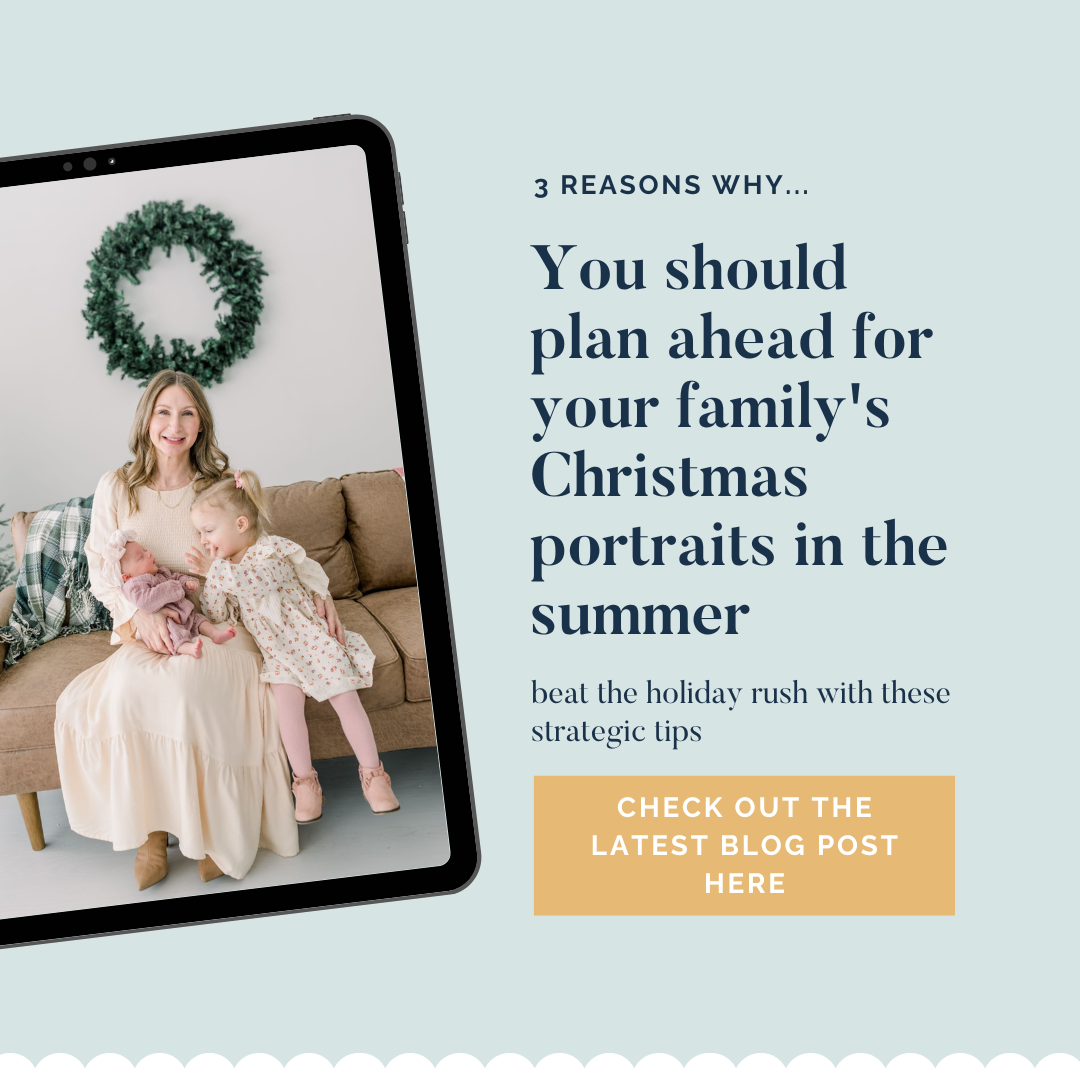 featured_blog_post_Dolly_DeLong_Photography_3_reasons_why_You_should_take_your_family_christmas_portraits_In_the_summer