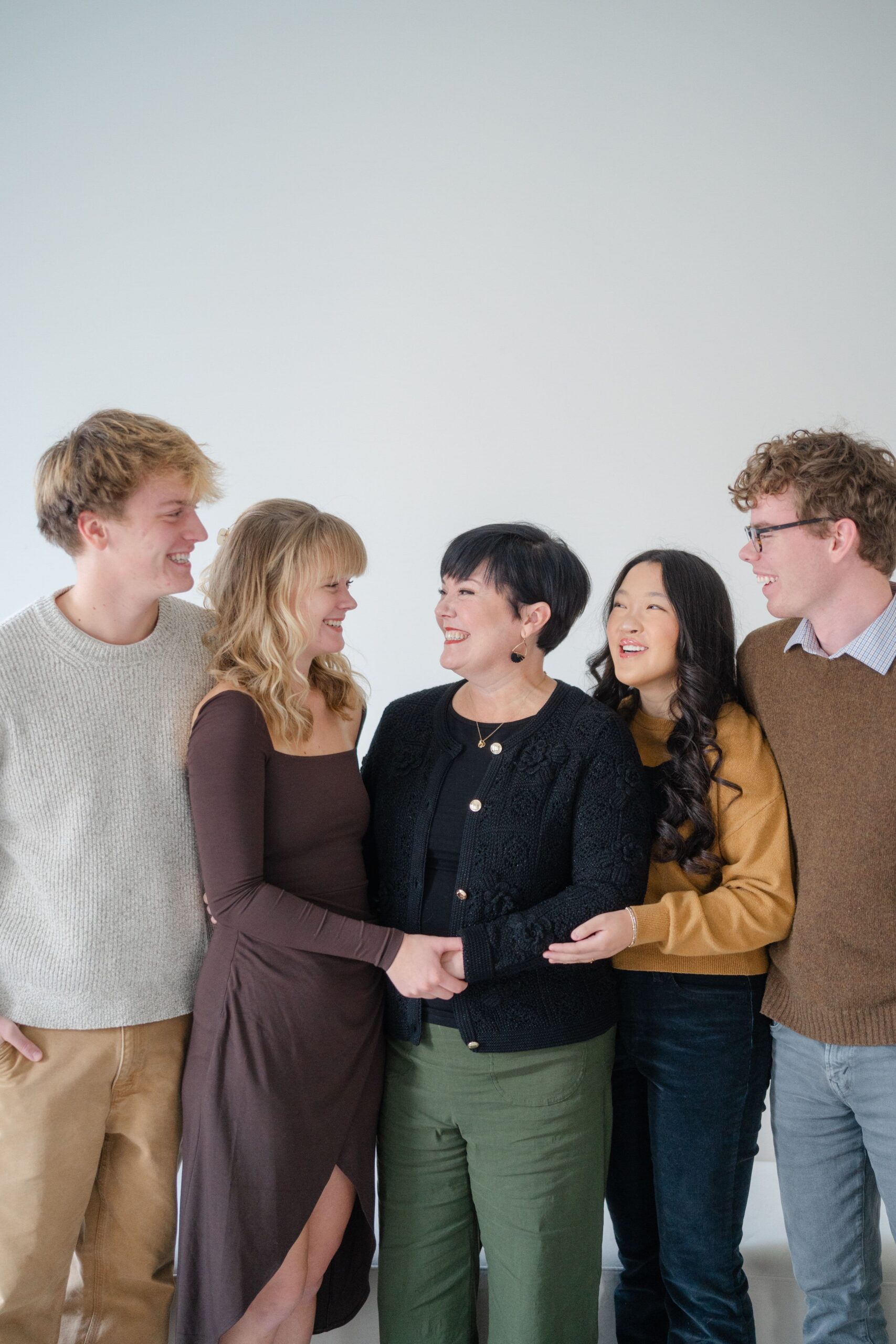 Mother with older kids during a Mother’s Day portrait session in Franklin TN.