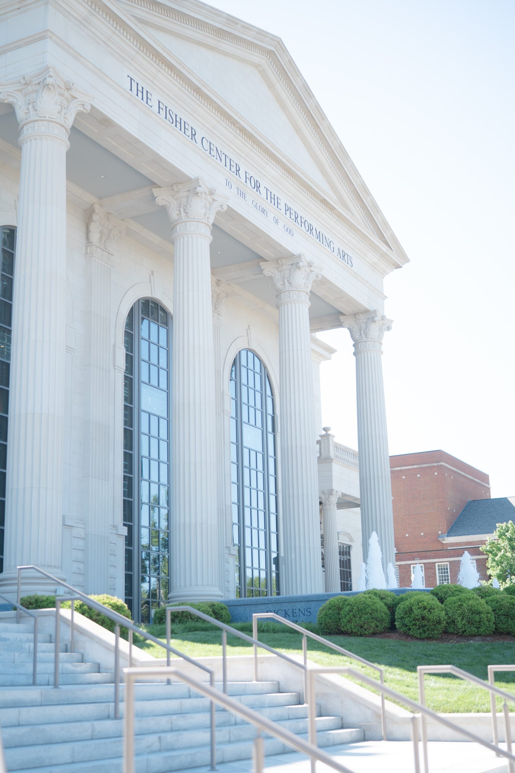 The Fisher Center for the Performing Arts at Belmont University in Nashville TN, a popular college graduation photo location